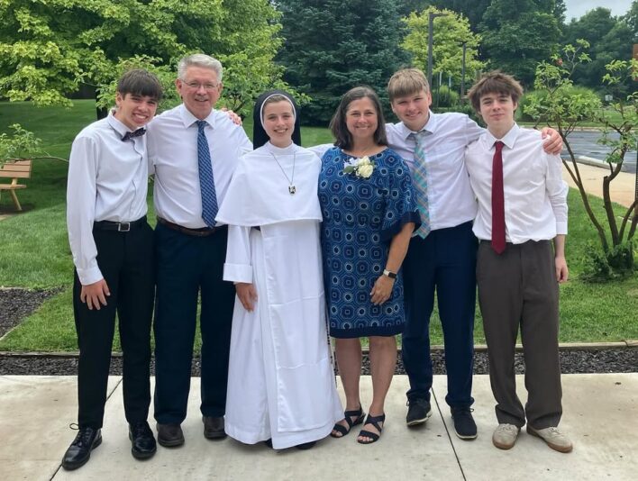 fb-128110617292885_1153999360094682