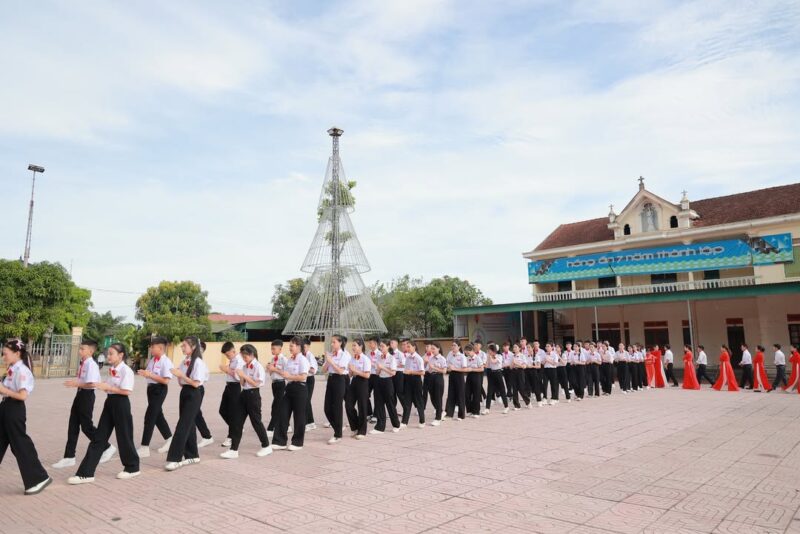 fb-267086443957481_1056184390057600