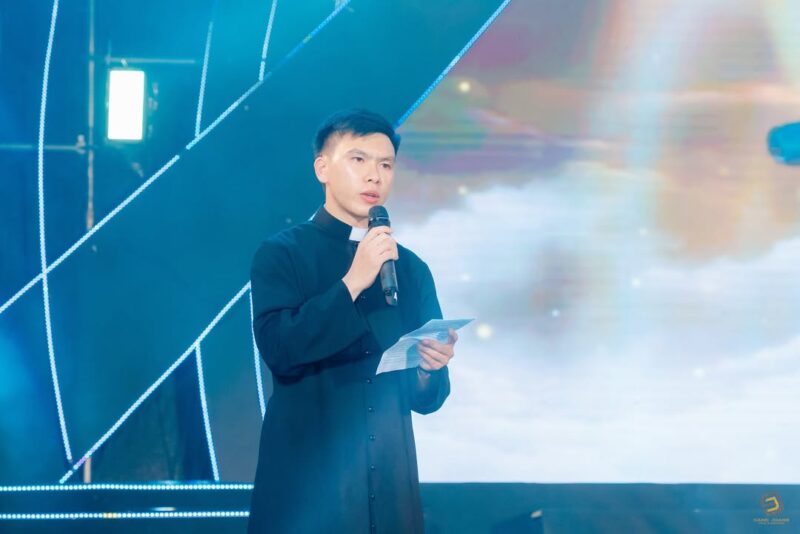 fb-285328895298373_759244850177766