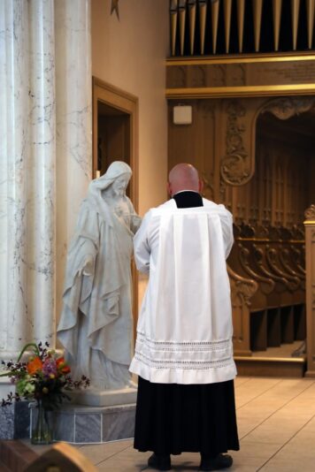 fb-272481673538_1209349371221449