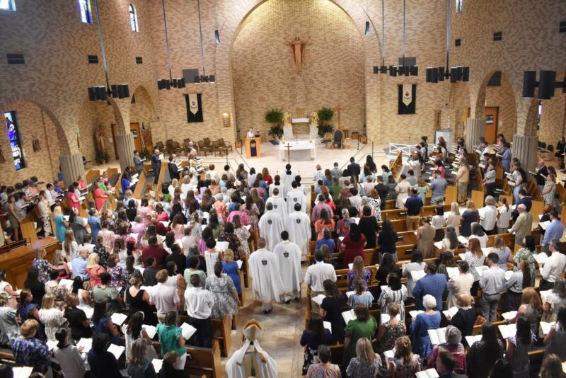 fb-1669188376658004_1377767684349557