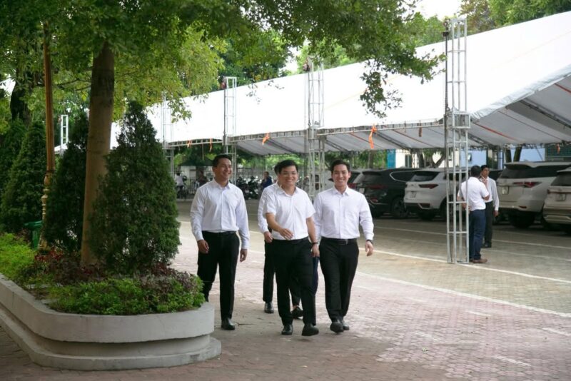 fb-267086443957481_1058405679835471