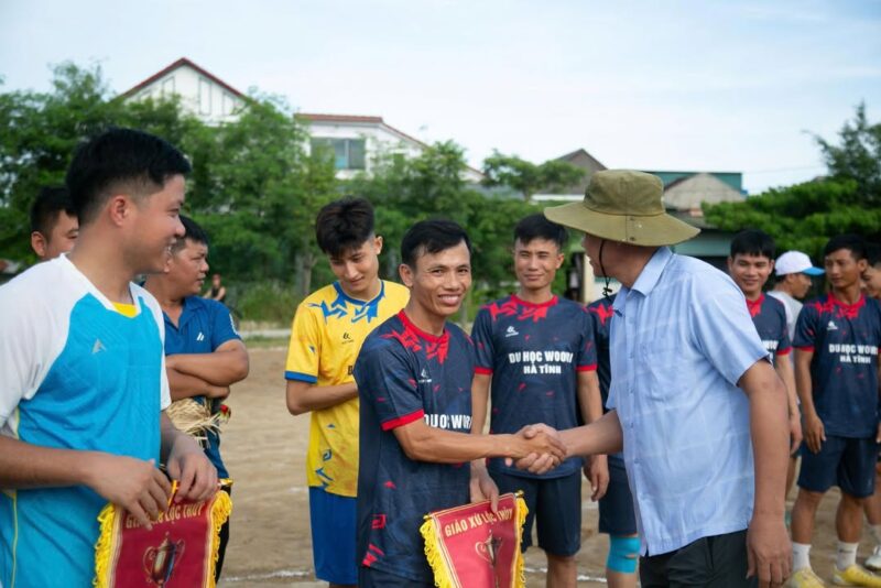 fb-267086443957481_1058405679835471