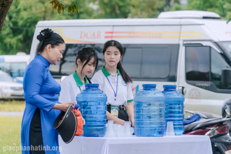 fb-267086443957481_1059063673103005