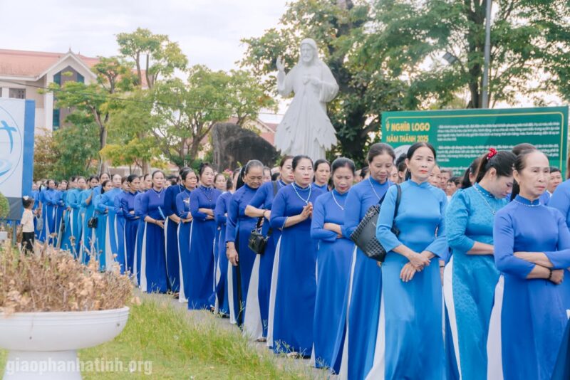 fb-267086443957481_1059063673103005