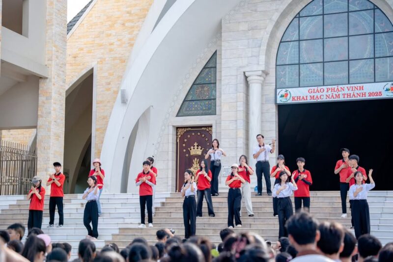 fb-285328895298373_762263859875865