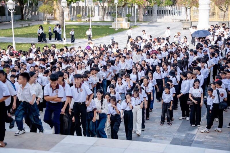 fb-285328895298373_762263859875865