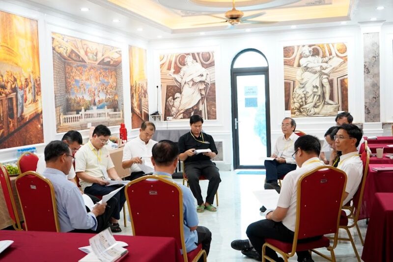 fb-285328895298373_762298113205773