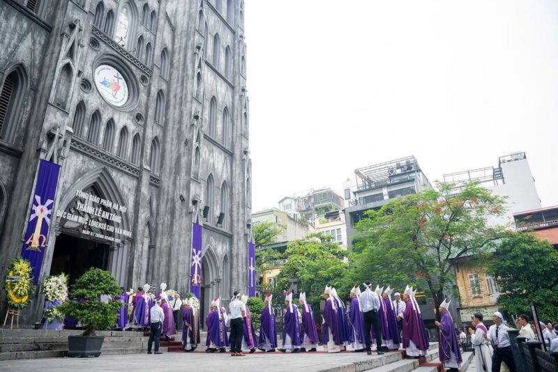 fb-267086443957481_1059768713032501