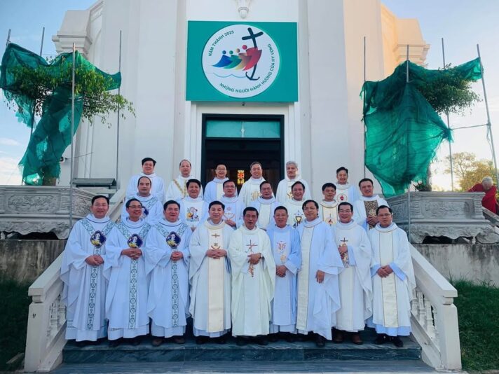 fb-285328895298373_762881726480745