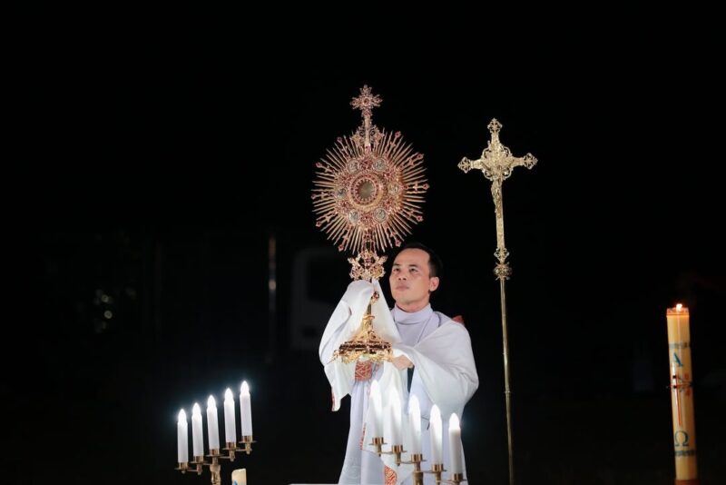 fb-267086443957481_1059793879696651