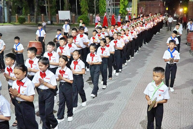 fb-285328895298373_763402309762020