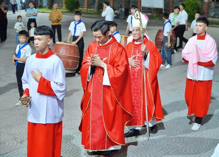 fb-285328895298373_763402309762020