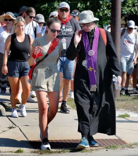 fb-127530903940386_1221877586637524