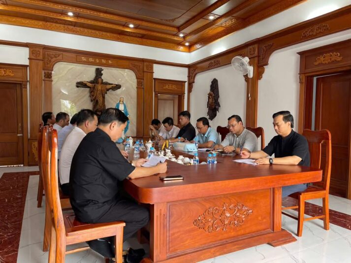 fb-267086443957481_1064458832563489