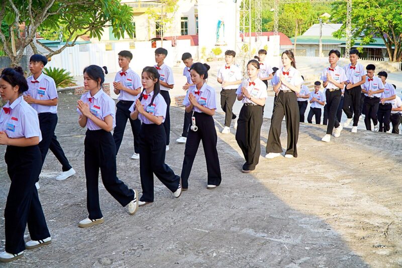 fb-285328895298373_768053052630279