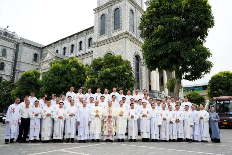 fb-285328895298373_767806639321587