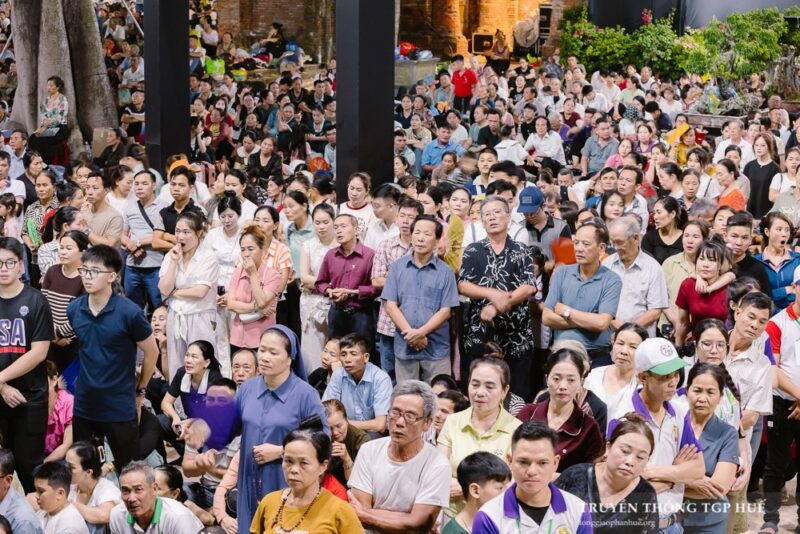 fb-285328895298373_769685105800407