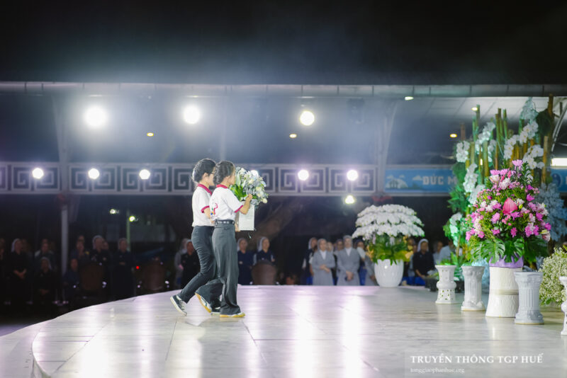 fb-285328895298373_769685105800407