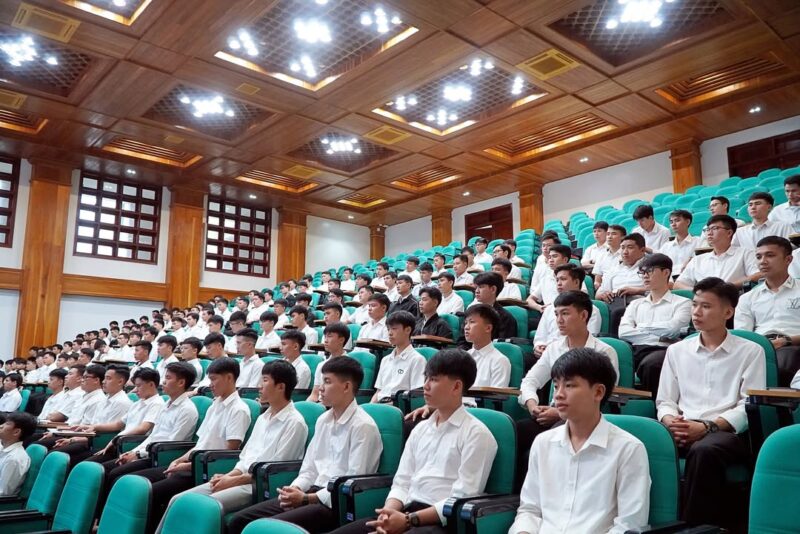 fb-285328895298373_771405938961657