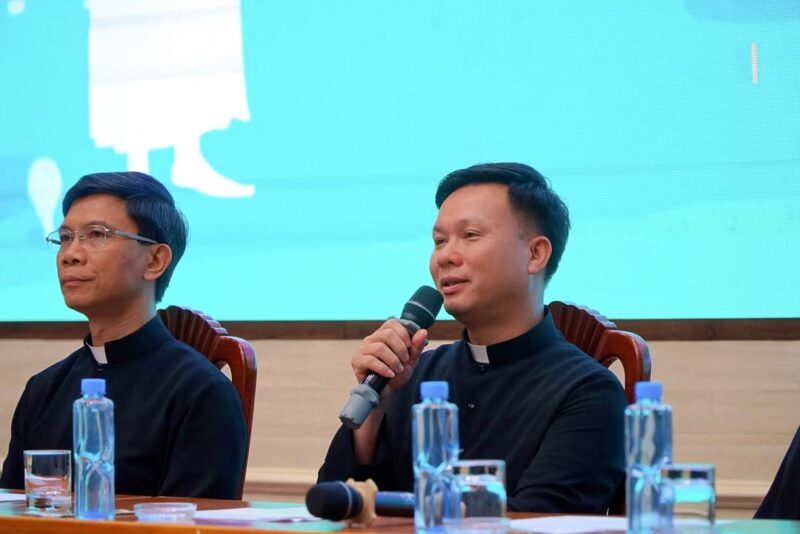 fb-285328895298373_771405938961657