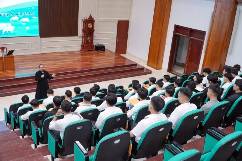 fb-285328895298373_771405938961657