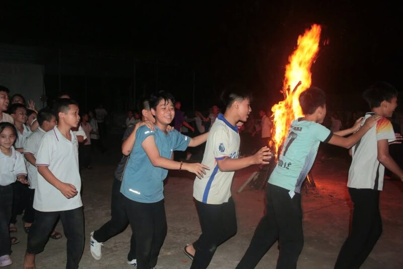 fb-267086443957481_1069037908772248