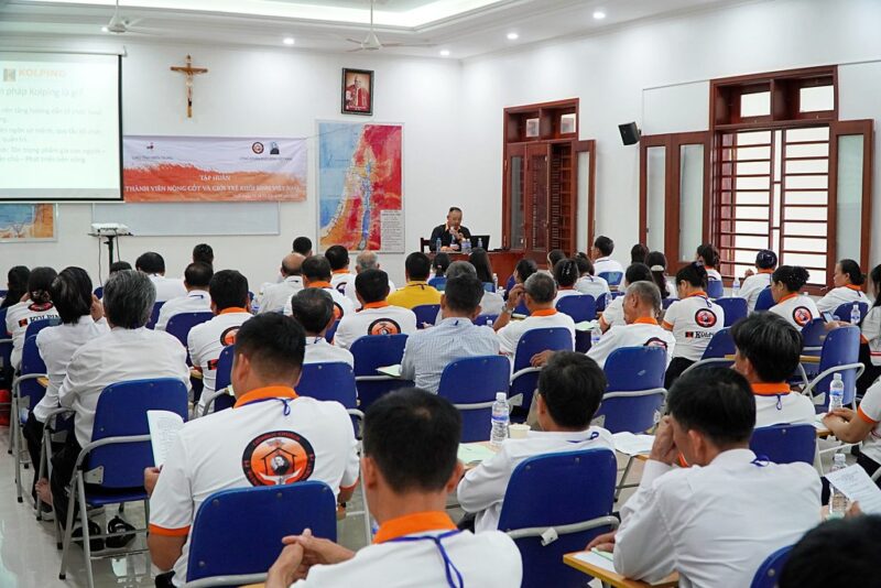 fb-285328895298373_772221095546808