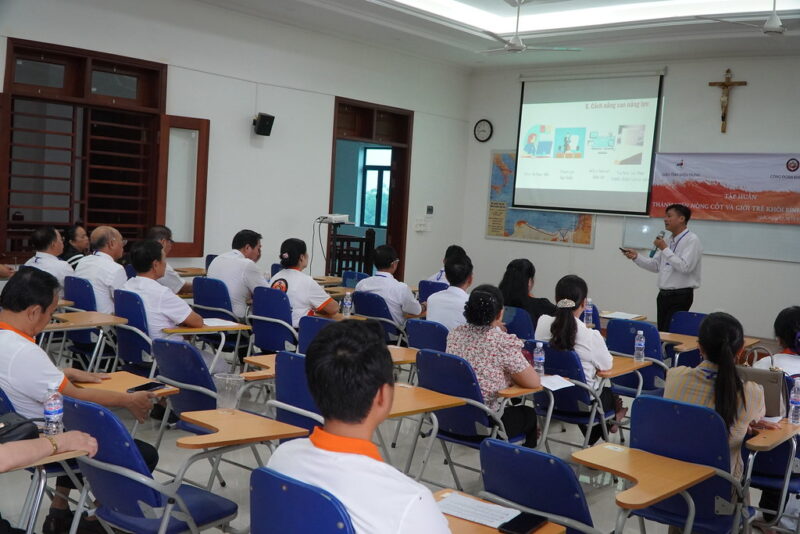 fb-285328895298373_772221095546808