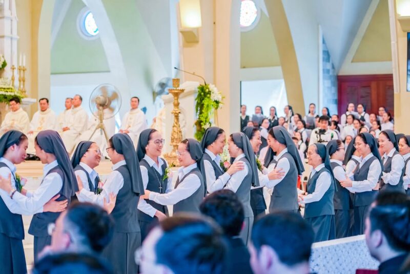 fb-285328895298373_773201045448813