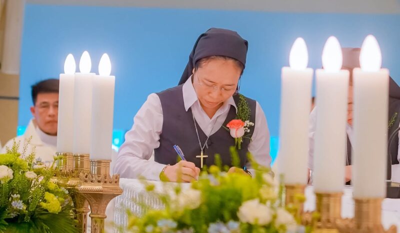 fb-285328895298373_773201045448813