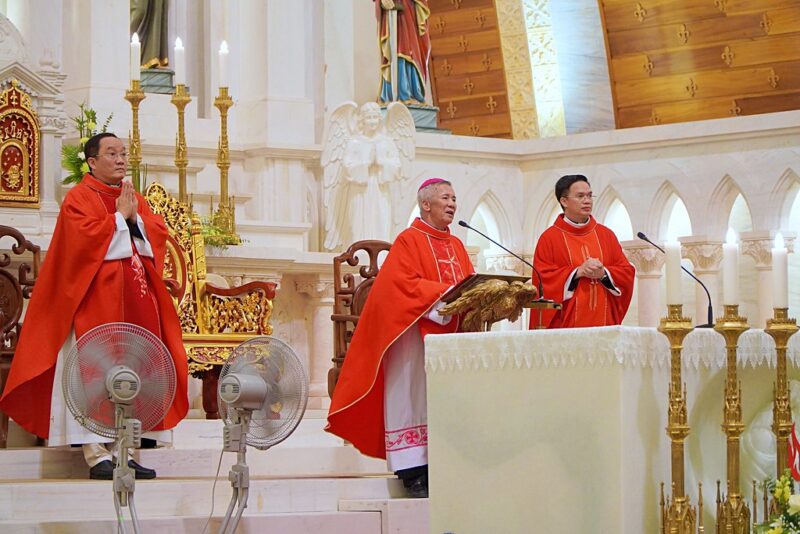 fb-285328895298373_774001665368751