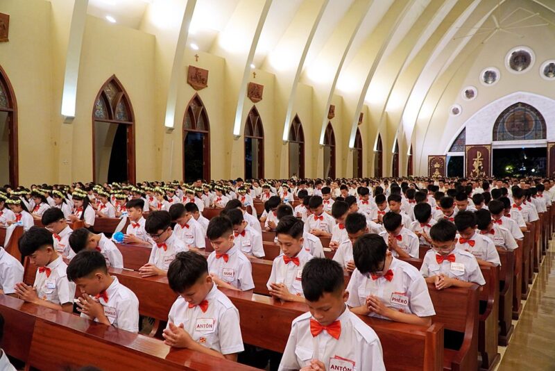 fb-285328895298373_774001665368751