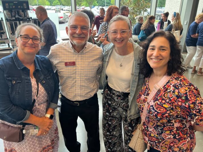 fb-107704176960_1166103435551800