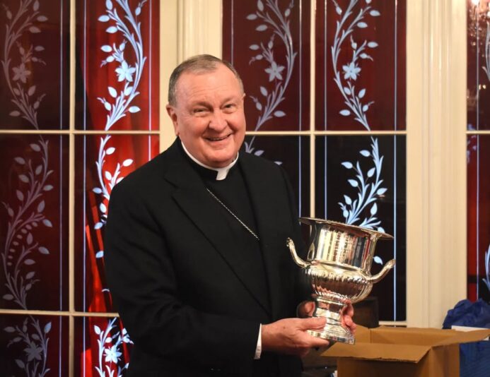 fb-1669188376658004_1393477229445269