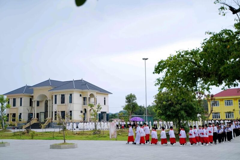 fb-267086443957481_1073091371700235