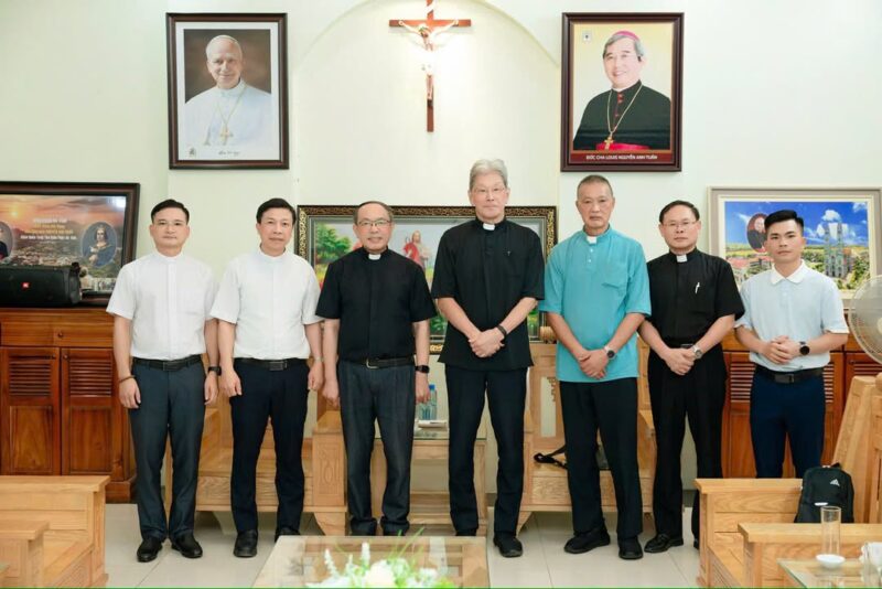 fb-267086443957481_1072905621718810