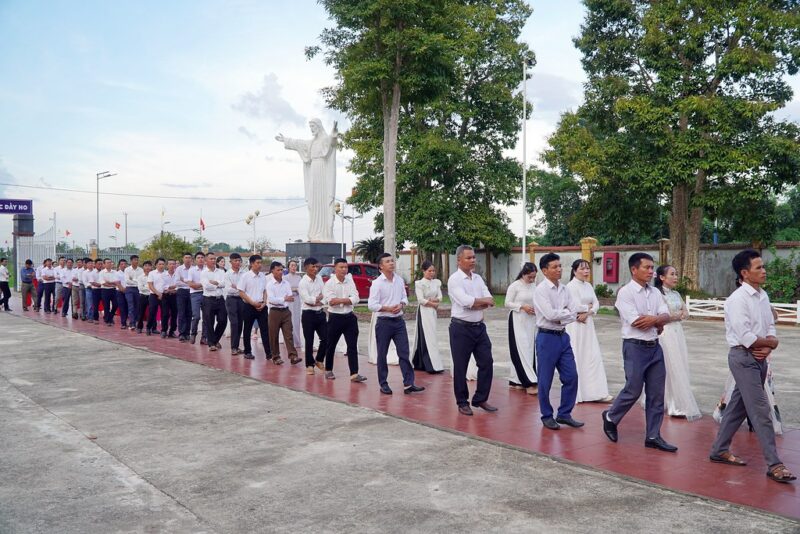 fb-285328895298373_776562731779311