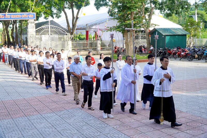 fb-285328895298373_778178964951021