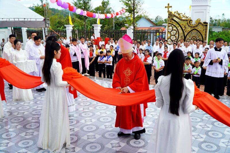 fb-285328895298373_781680641267520