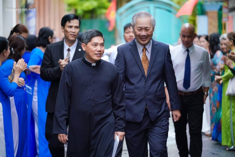 fb-1407235966182611_1089327186677983