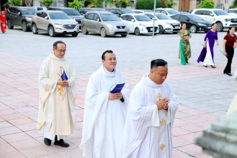 fb-267086443957481_1079238091085563