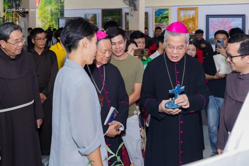 fb-1407235966182611_1090125553264813