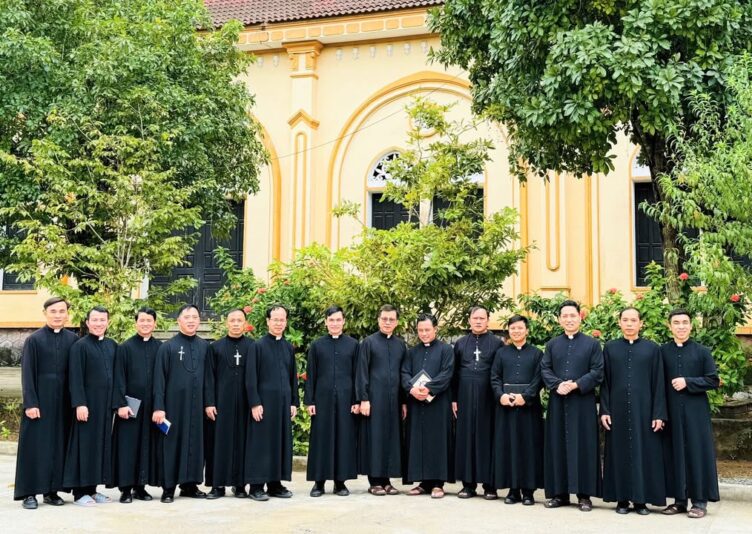 fb-267086443957481_1079736334369072