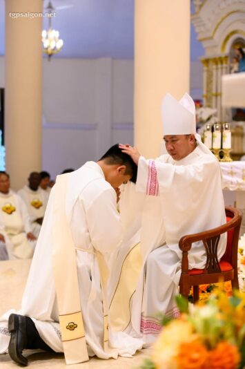 fb-1407235966182611_1090690479874987