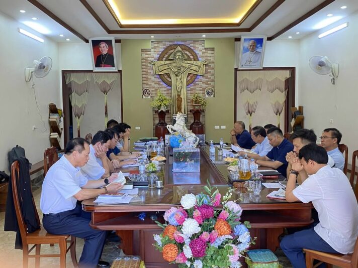 fb-267086443957481_1081660257510013