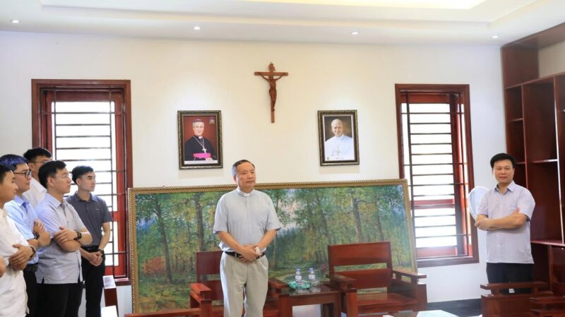 fb-267086443957481_1081691027506936