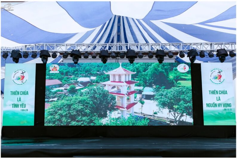 fb-285328895298373_785244584244459