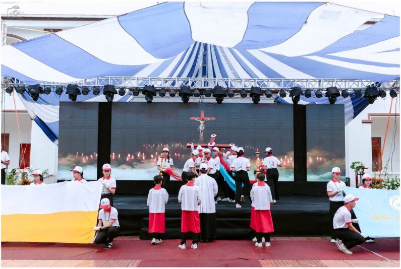 fb-285328895298373_785244584244459