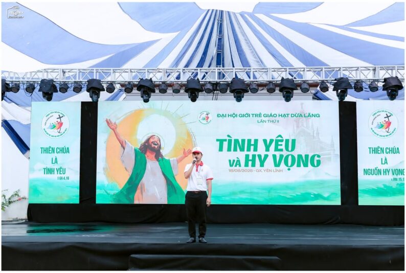 fb-285328895298373_785244584244459